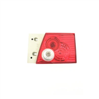 A15-3773020PILOTO TRASERO DERECHO BA CHERY AMULET